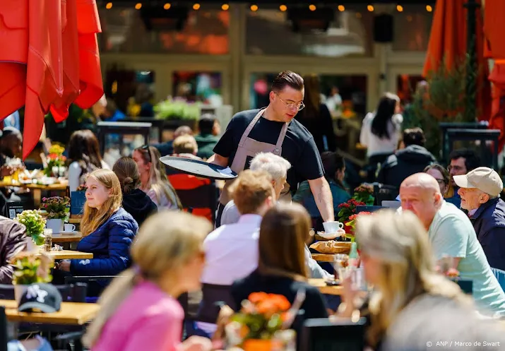 werkloosheid onder jongeren neemt sterk af na heropening economie