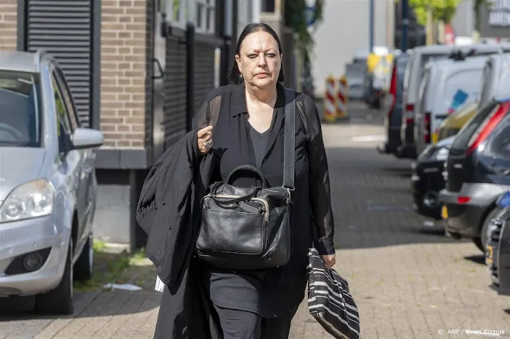 weski voorlopig geschorst als advocaat