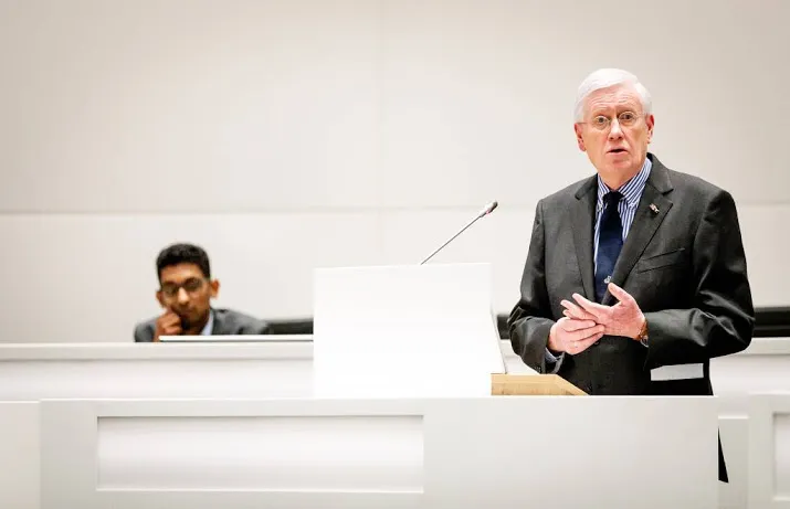 wiegel vorming haags college niet makkelijk