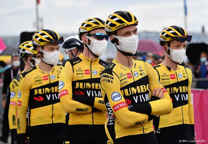wielerploeg jumbo visma niet meer van start in giro