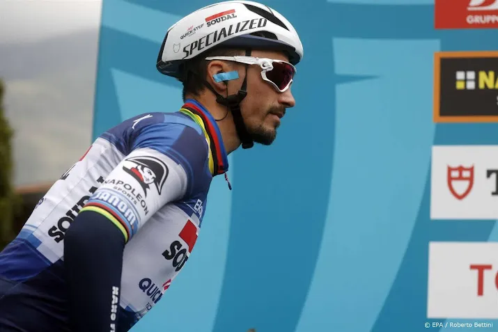 wielrenner alaphilippe mist brabantse pijl en amstel gold race
