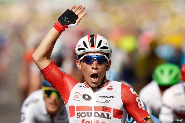 wielrenner ewan klopt kruijswijk in shanghai