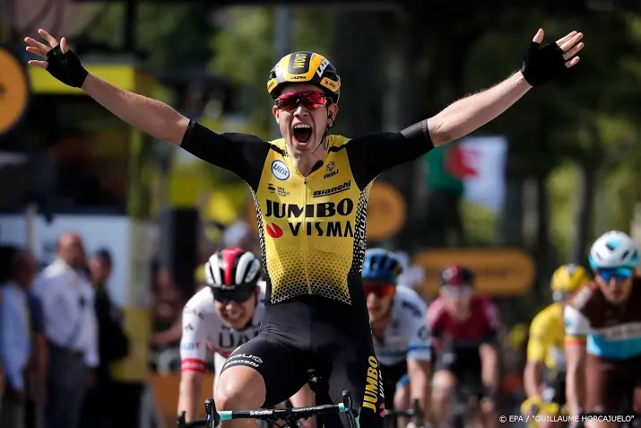 wielrenner van aert ontloopt forse boete