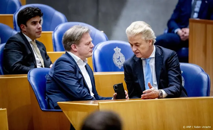 wilders hekelt stijgende asielinstroom wil nul concessies