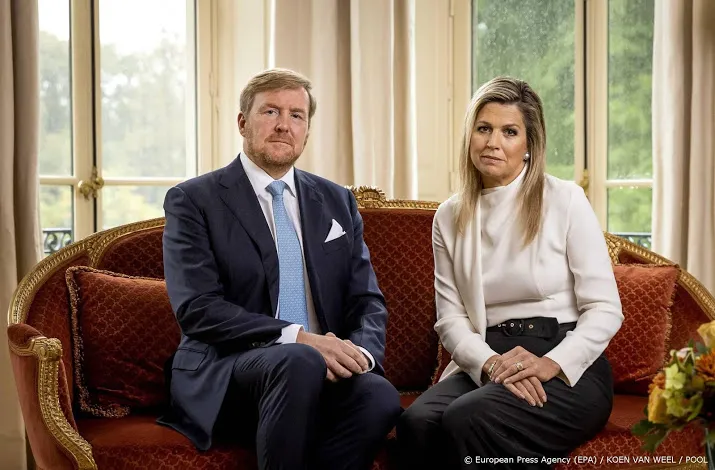 willem alexander en maxima bedanken hulpverleners na rellen