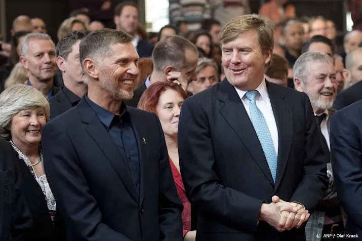 willem alexander en maxima gaan vriendschap erwin olaf missen