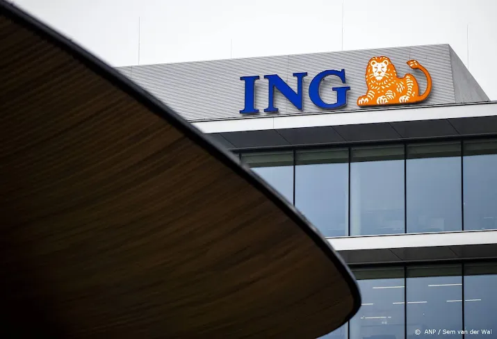 winst ing halveert ruimschoots door voorzieningen om oekraine