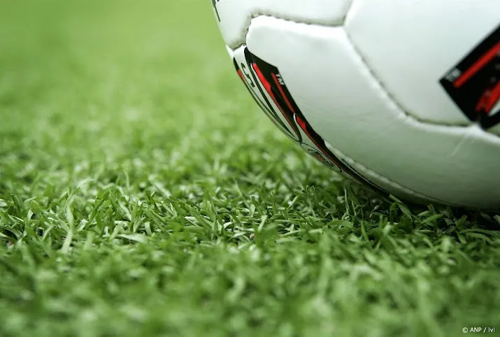 wittmann eerste vrouwelijke coach bij mannen in duits profvoetbal