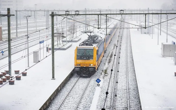 woensdag minder treinen vanwege sneeuw