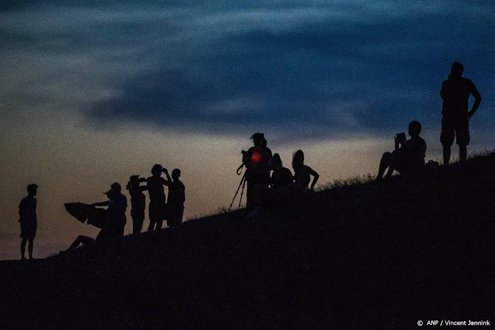 wolken belemmeren waarschijnlijk zicht op maansverduistering