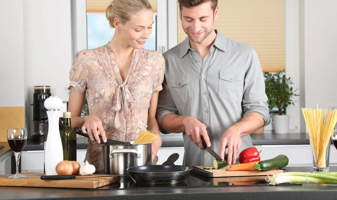 woman kitchen man everyday life 298926