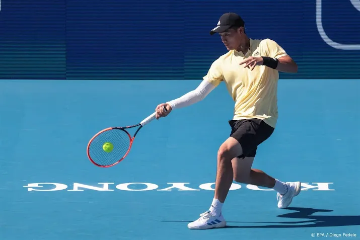 wu 23 als eerste chinese tennisser ooit in atp finale