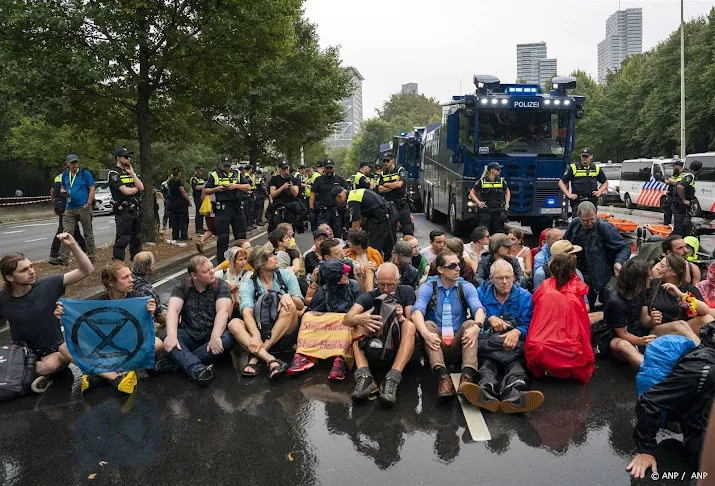xr wil op 3 februari a12 weer blokkeren tegen fossiele steun