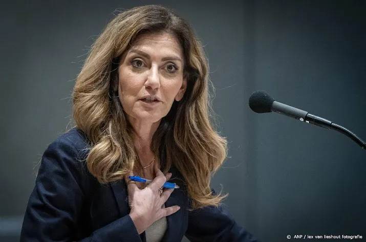 yesilgoz begin aan transitie bij landelijke eenheid politie