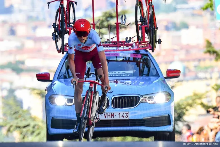 zakarin wint bergrit in giro mollema vijfde
