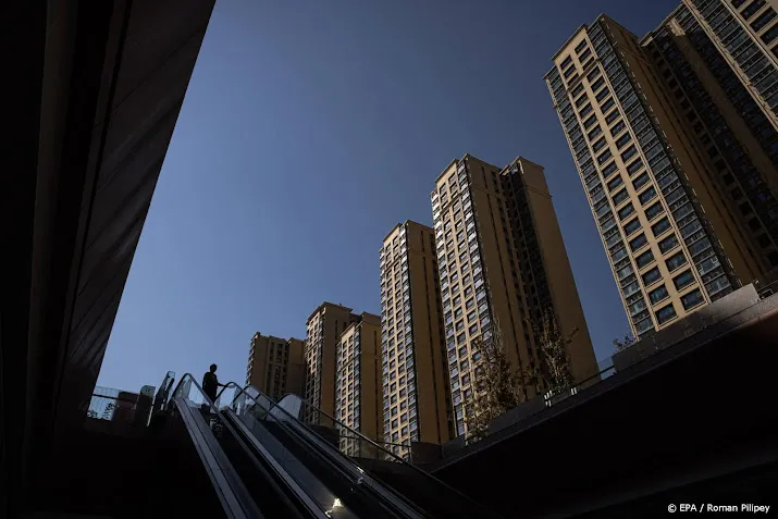 zakenkrant chinese steden leggen beslag op geld evergrande