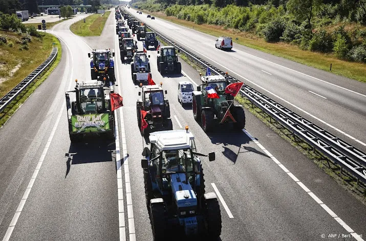 zeer beperkte handhaving trekkers op snelweg om grote toeloop