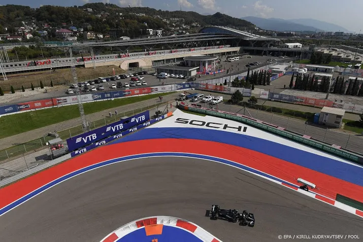 zeven positieve coronatests in formule 1