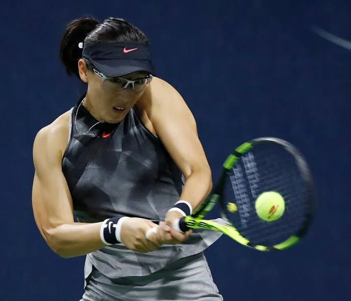 zheng wint tennistoernooi van zhengzhou