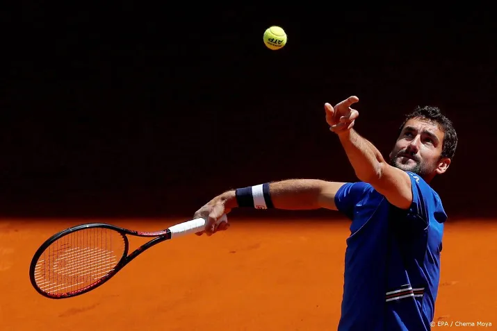 zieke cilic geeft djokovic vrije doortocht