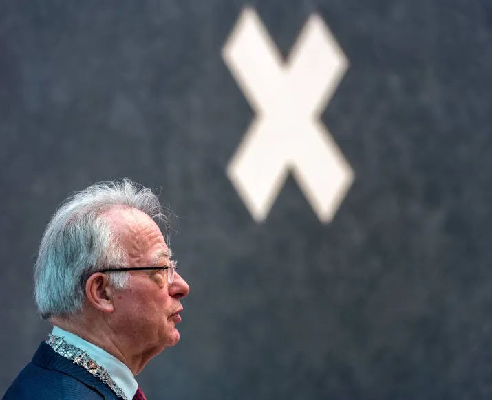 zoektocht naar burgemeester amsterdam begint
