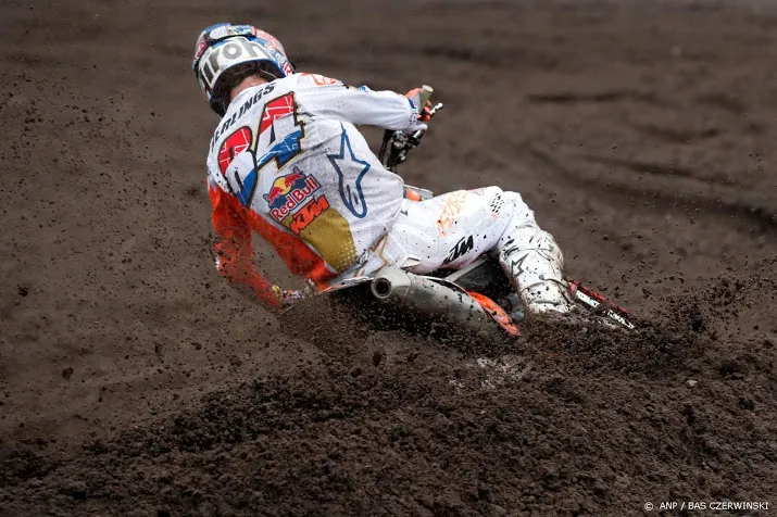 zorgen om nekletsel motorcrosser herlings