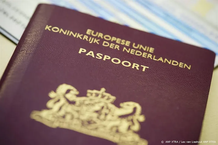 zorgen rijksrecherche over omkopen ambtenaren door tussenpersonen