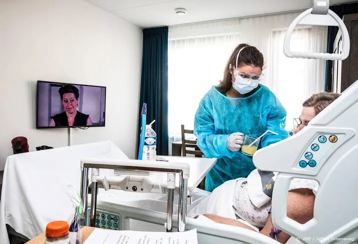 zorgmedewerkers hebben nu eerst tijd nodig om te herstellen