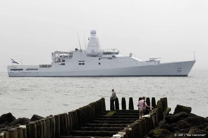 zr ms zeeland nieuw stationsschip caribisch gebied
