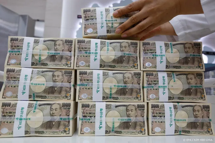 zwakkere yen stuwt nikkei