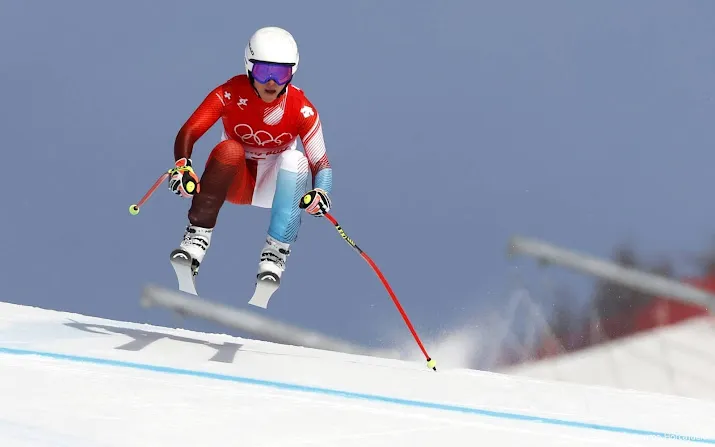 zwitserse skiester gut behrami pakt olympisch goud op super g