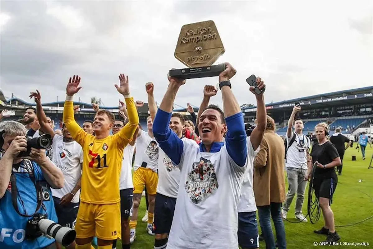 telstar wint promotie