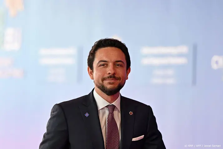 anp120826071 1