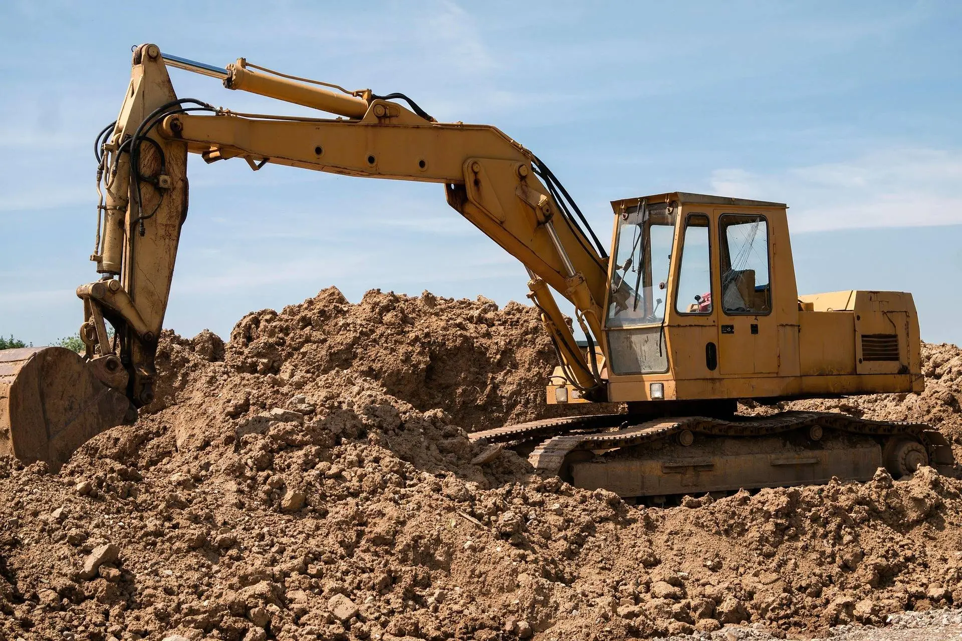 didgeman-excavator-800996_1920
