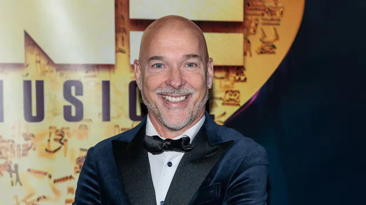 formule 1 presentator rob kamphues verruilt ziggo sport voor viaplay