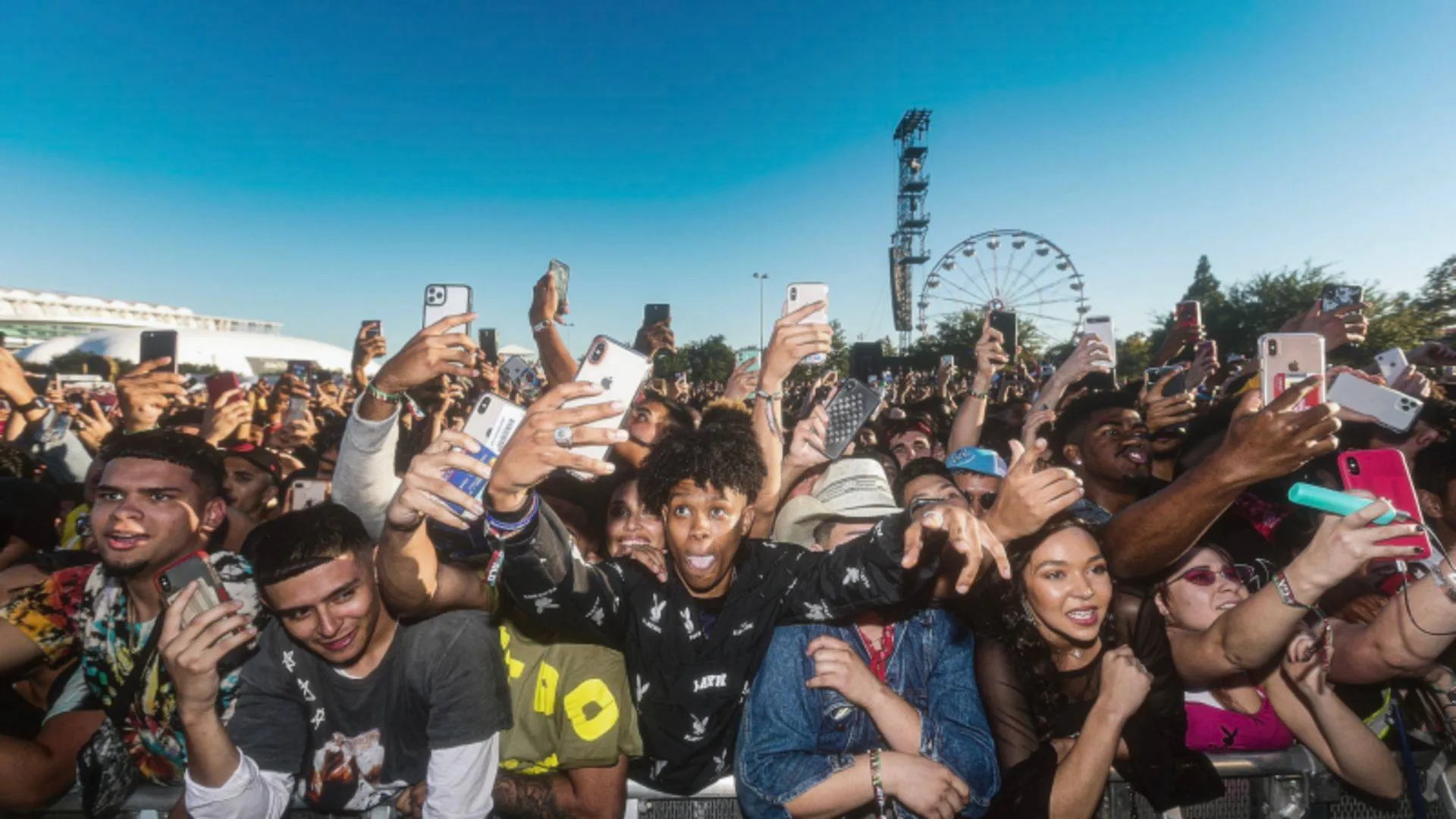 netflix documentaire trainwreck the astroworld festival schokt kijkers angstaanjagend 180081749642704