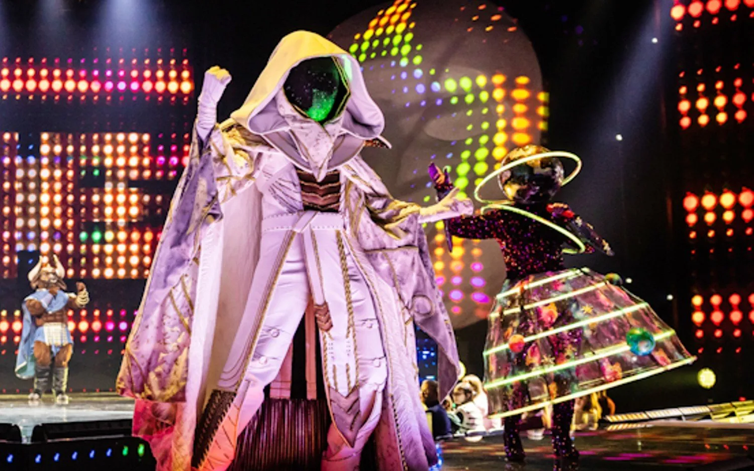 230211THEMASKEDSINGERTOVENAARKOSMOSVTM