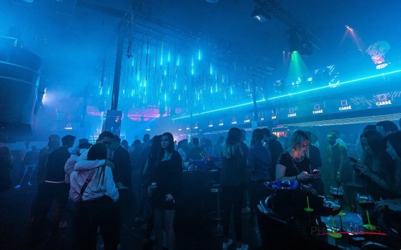 discotheekcarreYPHOTONEWS