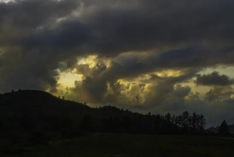 sky storm dark storm clouds dramatic