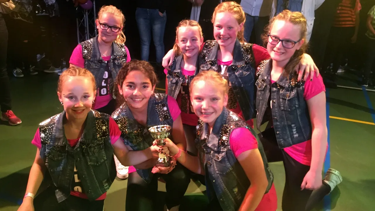 2015 04 25 badabounce team bubblegum