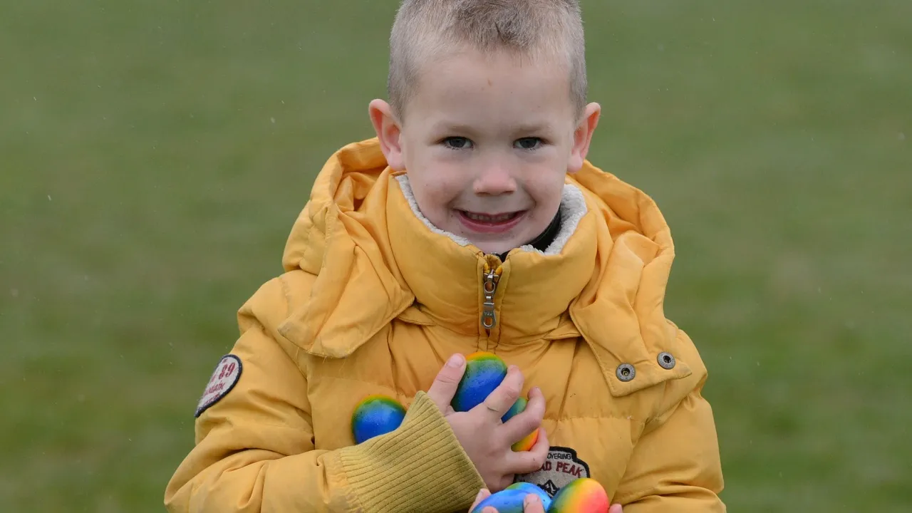 2015 06 06 veensche boys paaseieren zoeken 2015 jouno