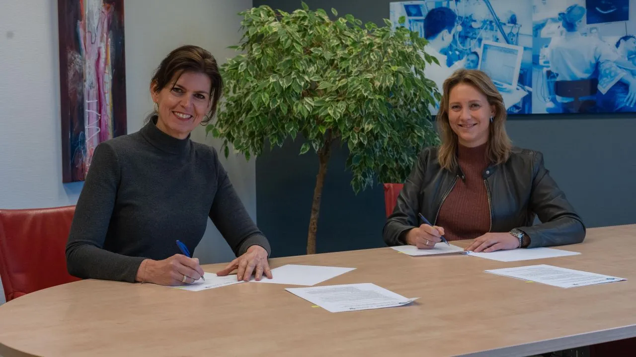 2021 02 04 ondertekening uitbreiding nierzorg st jansdal en meander medisch centrum