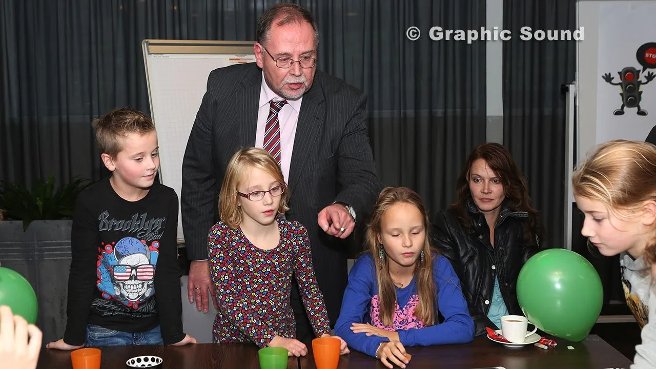 ejrxyk7416ouy4ayliarcw03g 2013 11 07 ridderspoorkinderen 27