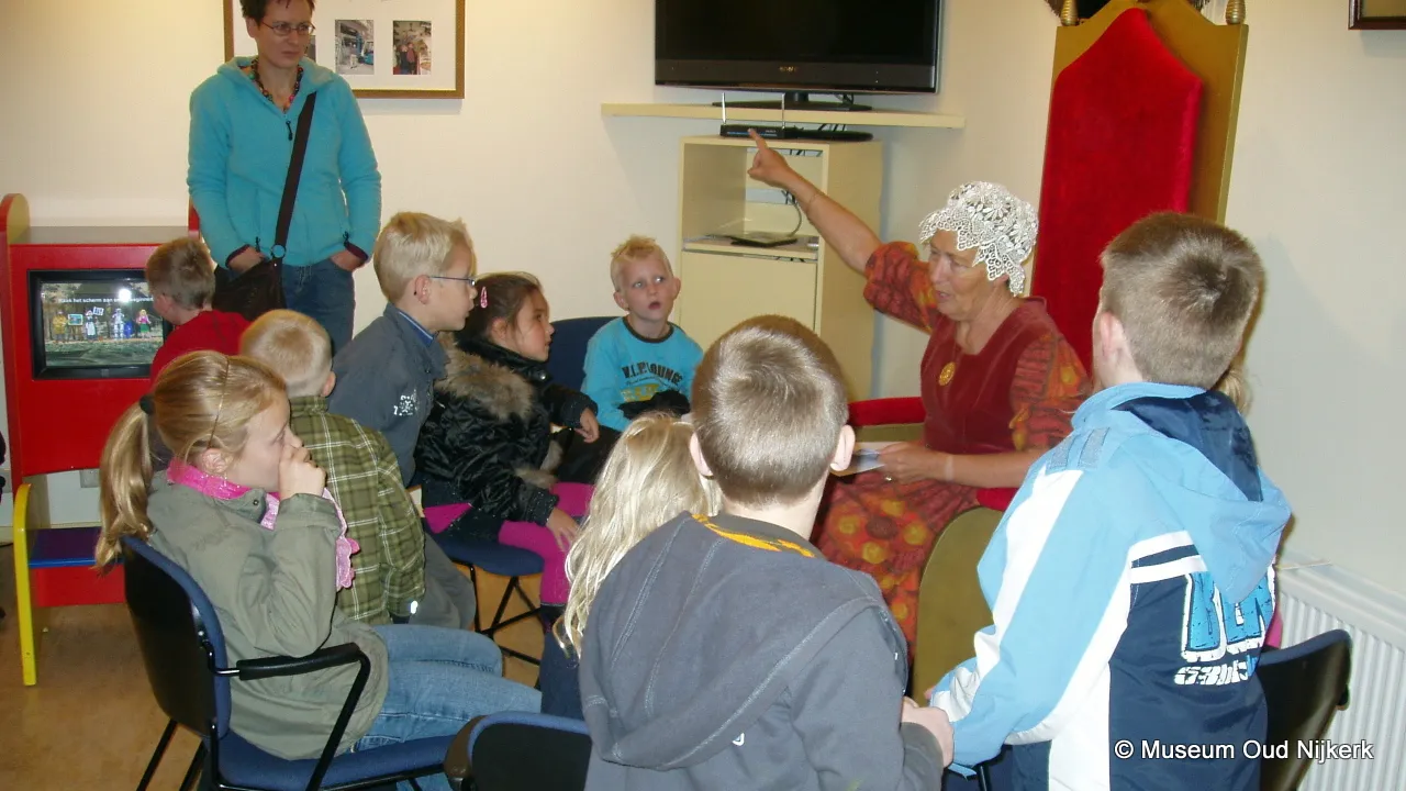 ez1bdqr87ii89zwfe2d88a97j 2013 10 10 jonkvrouwe aleid vertelt een verhaal