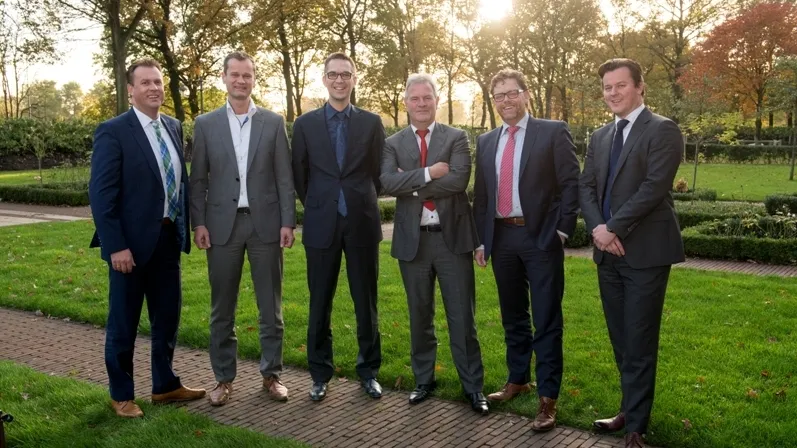 fmztn1lqyfa5n258kmrehm12m 2013 12 17 directie 2014