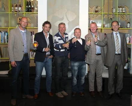 lgcwzmkijjrqu8co2lxng2kwc 180809