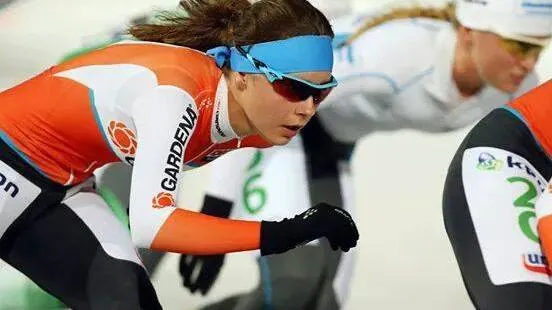 m6iz72qppg94lz0bhg5ykvpyy 2014 10 19 laura van ramshorst