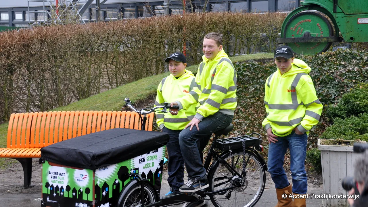 n7mi6aqki0owavfbi9ci0zvvp 2014 04 24 accent terrassen 1