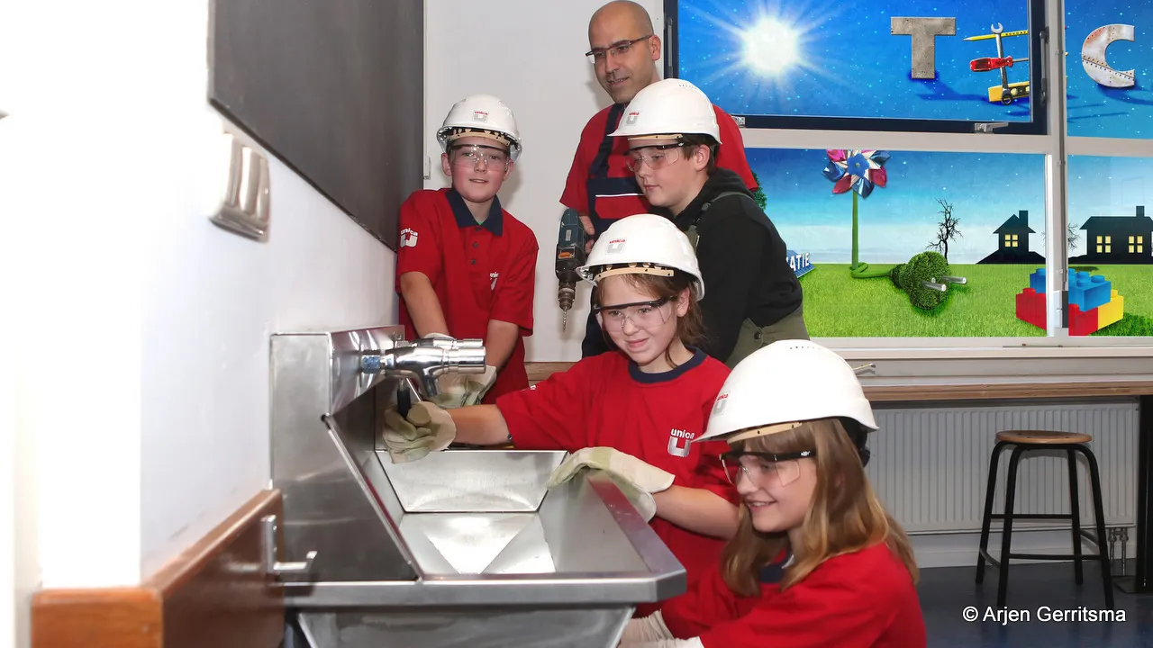 nmt9lbmxdr6ch8ujir9gqu41f 2013 11 04 blokhuus 1