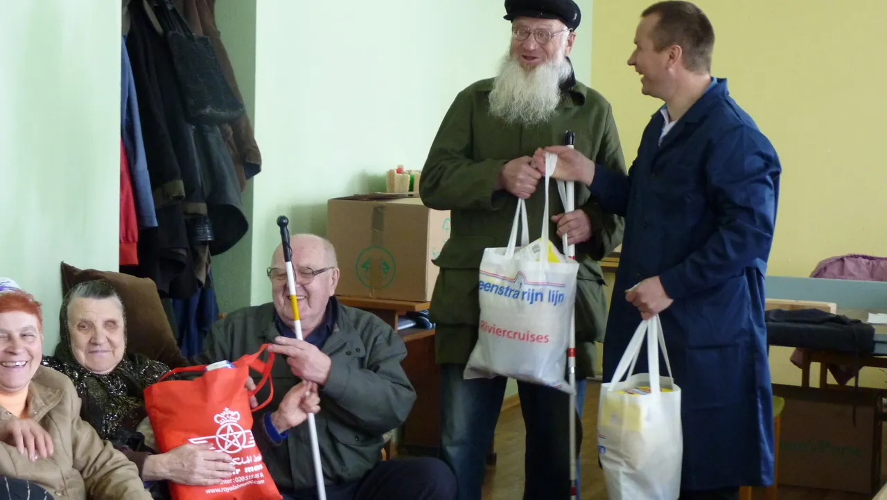 oetp642rqp8tt8ab2hzmpe1ic 2014 04 24 tsjernobylkinderen belarus 70